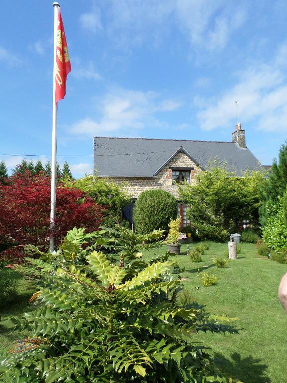 La Chevallerie B&B Isigny-le-Buat Buitenkant foto